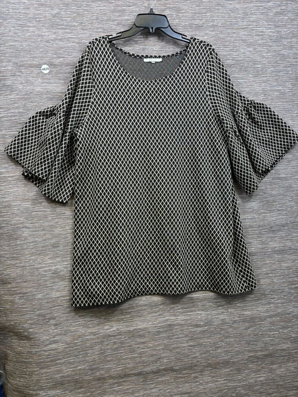 Bryn Walker Blouse Womens L Black Geometric Bell Sleeve Tunic Top Stretch Knit